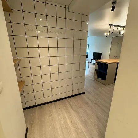 Charming & Escape - Close To Transport * Vilnius